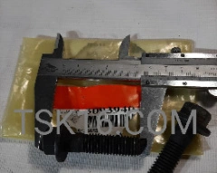 Болт М12*1,75*45 крепления шкива промежуточной шестерни 3093940 - ISFe2,8 (Ориг)