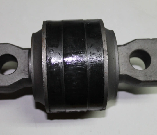 Сайлентблок "ушастый" верх.{D=85mm;Dотв.=19mm;Lпо цен.=120mm} {HIGER}